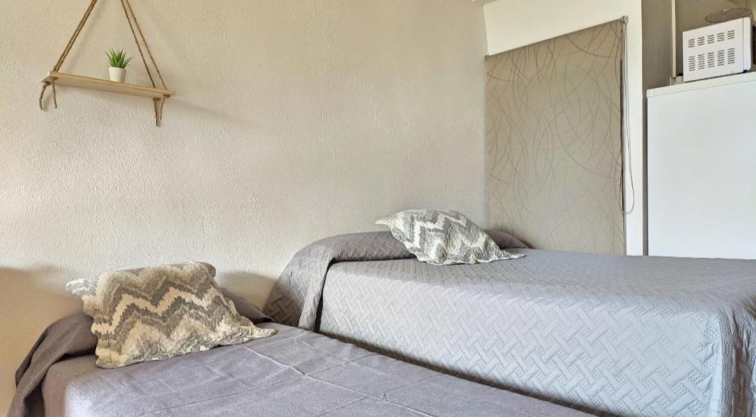 Apartament Corbatera Cim Apartaments Корнуделья Экстерьер фото