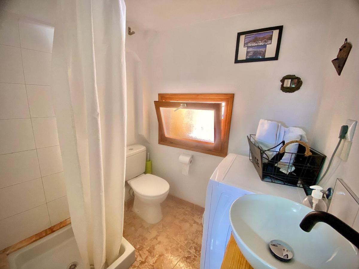 Apartament Corbatera Cim Apartaments Корнуделья Экстерьер фото